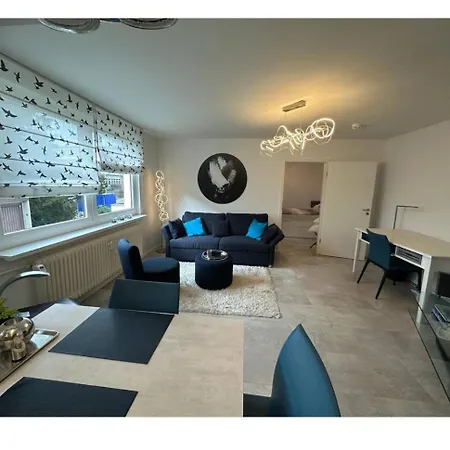 Ausgestattete 2-zimmer-wohnung - Ideal Fuer Kurz-und Langzeitaufenthalte *