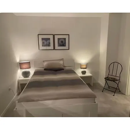 Apartment Ausgestattete 2-zimmer-wohnung - Ideal Fuer Kurz-und Langzeitaufenthalte *
