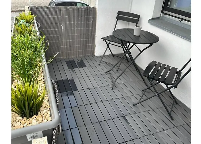 Ausgestattete 2-zimmer-wohnung - Ideal Fuer Kurz-und Langzeitaufenthalte Apartment